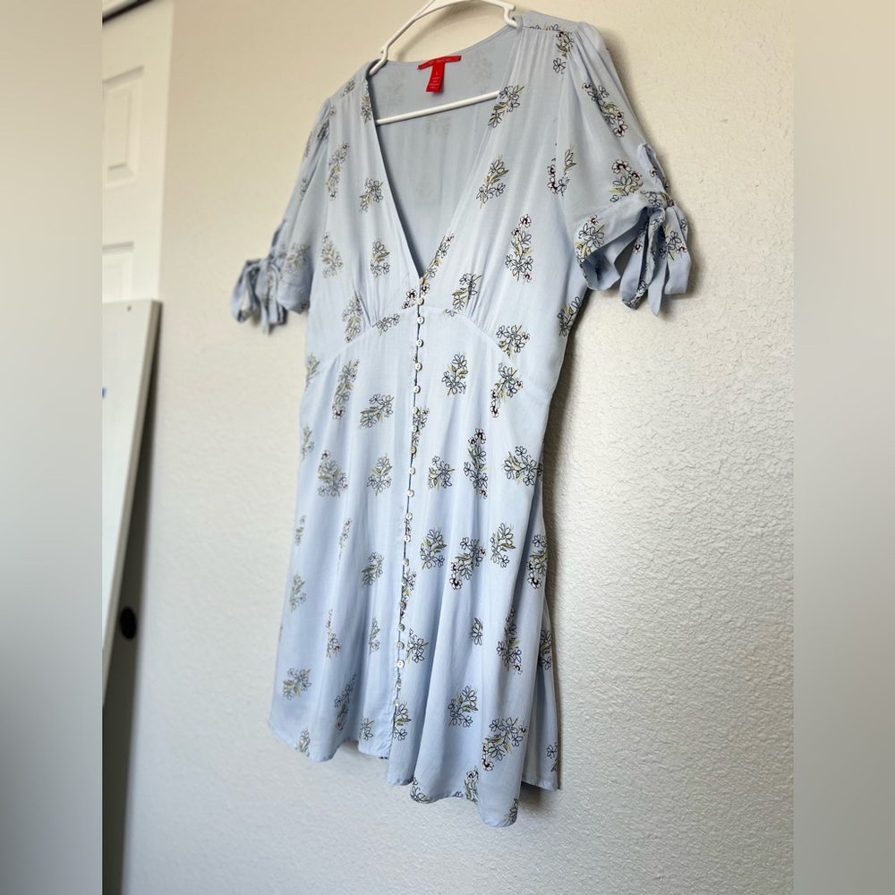 Chelsea & Violet Light Blue Floral Mini Dress